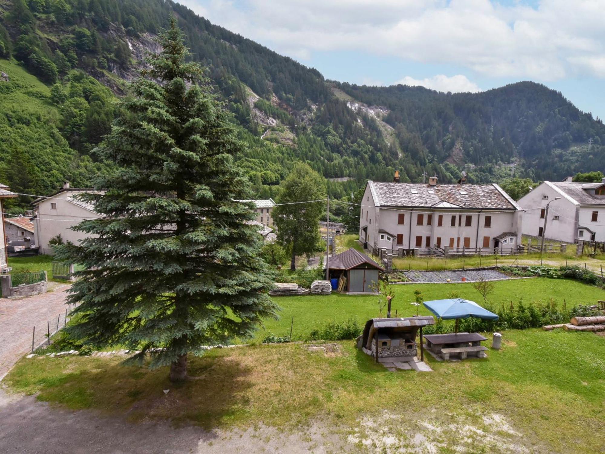 Apartment Isola Di Madesimo Apartments-2 By Interhome Екстер'єр фото